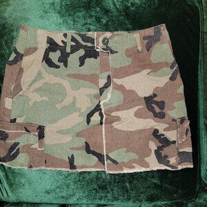 🎉  NEW CAMOUFLAGE SKIRT
